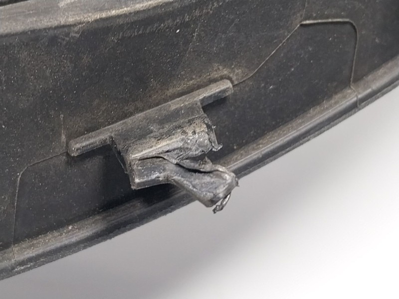 Recambio de rejilla delantera para fiat doblo cargo (263_) 1.6 d multijet referencia OEM IAM   