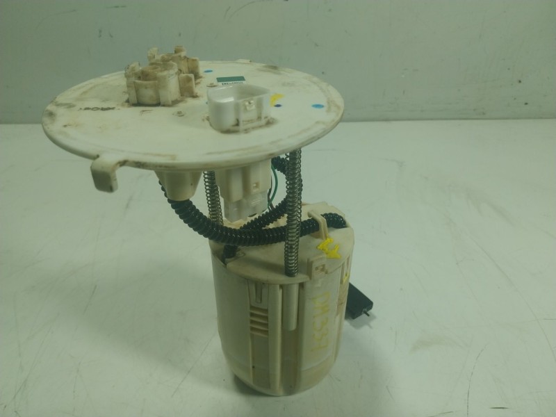 Recambio de aforador para toyota hilux referencia OEM IAM 770100K201 770100K200 