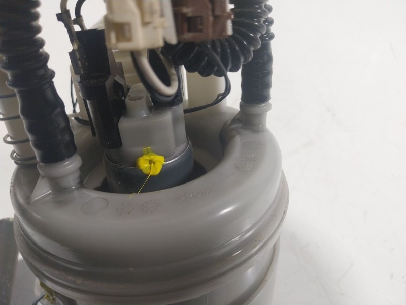 Recambio de aforador para dacia sandero 0.9 tce referencia OEM IAM  172021904R 