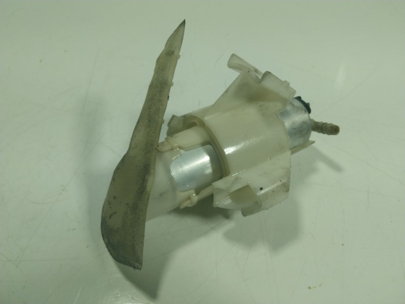 Recambio de bomba combustible para bmw serie 5 lim. (f10) 3.0 turbodiesel referencia OEM IAM   