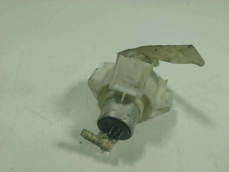 Recambio de bomba combustible para bmw serie 5 lim. (f10) 3.0 turbodiesel referencia OEM IAM   