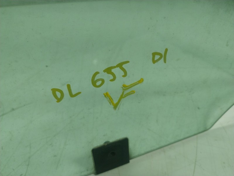 Recambio de cristal puerta delantero izquierdo para renault zoe referencia OEM IAM   