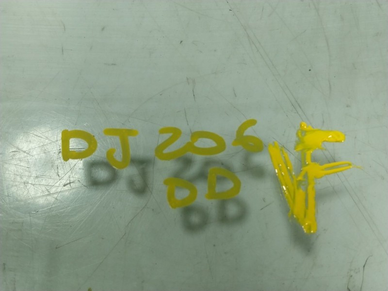 Recambio de cristal puerta delantero derecho para renault zoe 68 kw referencia OEM IAM   