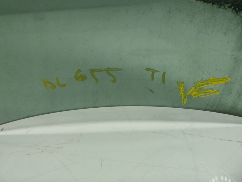 Recambio de cristal puerta trasero izquierdo para renault zoe referencia OEM IAM   