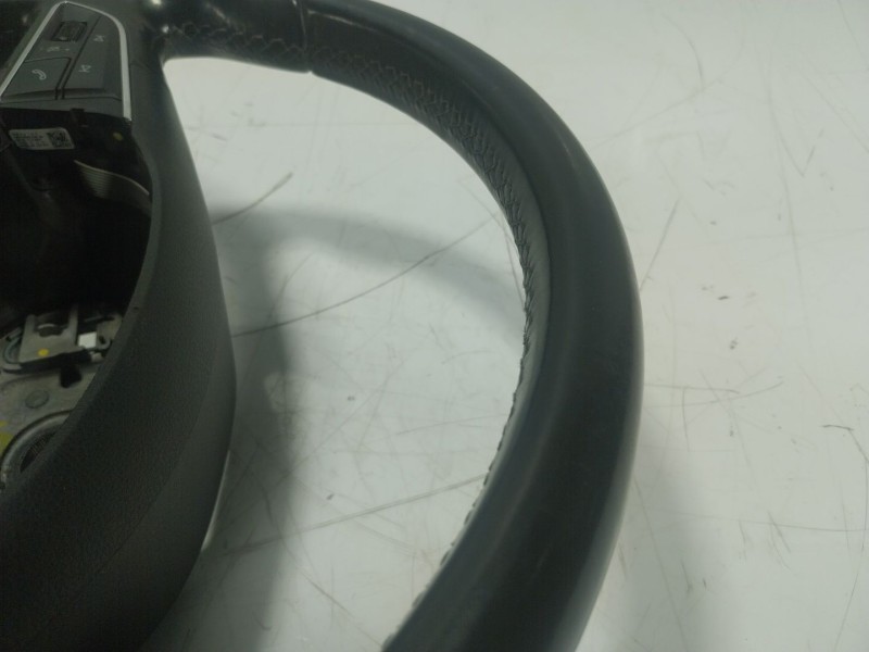 Recambio de volante para seat leon (5f1) 1.6 tdi referencia OEM IAM  5F0419091L 