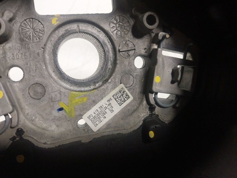 Recambio de volante para seat leon (5f1) 1.6 tdi referencia OEM IAM  5F0419091L 