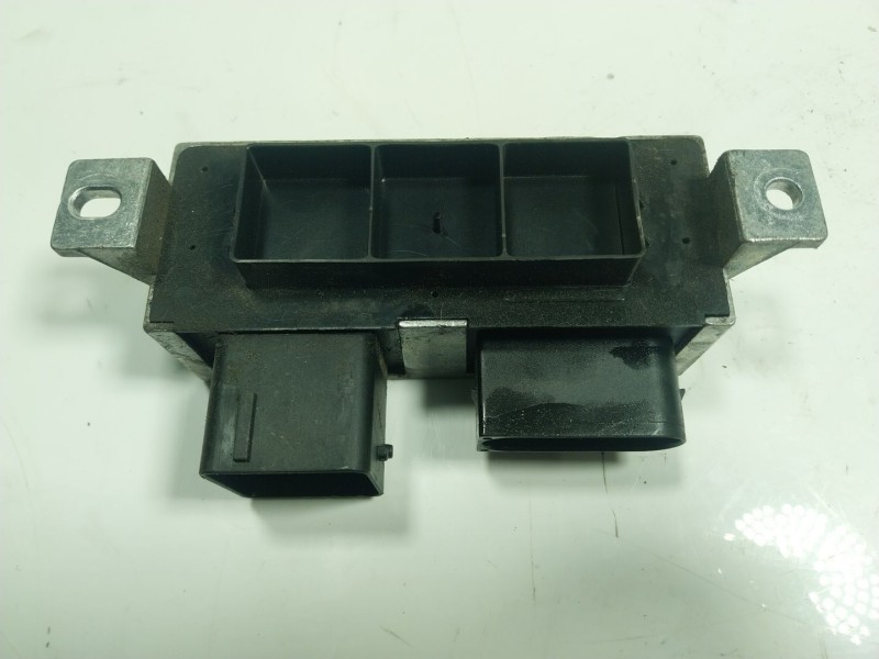 Recambio de caja precalentamiento para nissan qashqai (j10) 1.5 turbodiesel cat referencia OEM IAM  8200558438 