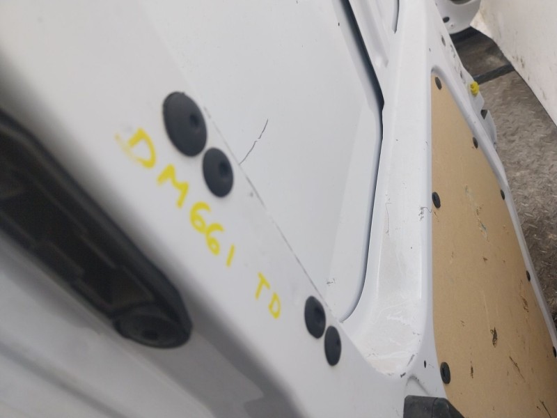 Recambio de puerta lateral derecha para ford transit courier 1.5 tdci cat referencia OEM IAM   