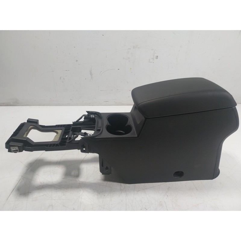 Recambio de apoyabrazos central para seat ateca (kh7) 1.5 16v tsi act referencia OEM IAM  575864252B 