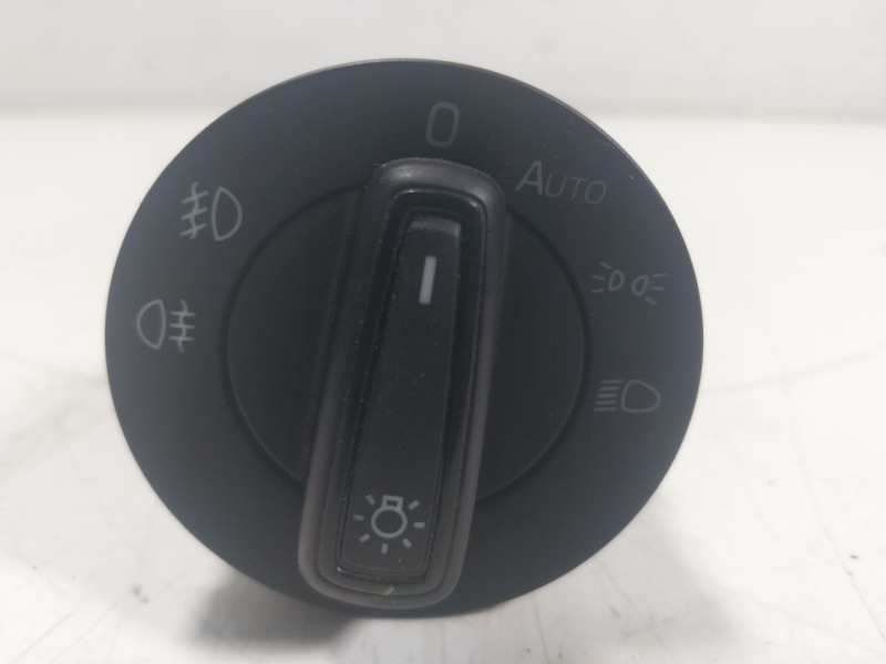 Recambio de mando luces para skoda octavia iii combi (5e5, 5e6) 2.0 tdi referencia OEM IAM  5E0941431D 