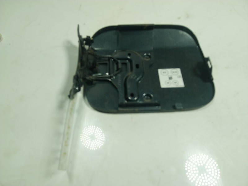 Recambio de tapa combustible para dacia sandero 0.9 tce cat referencia OEM IAM   