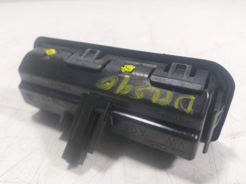 Recambio de maneta porton para seat ateca (kh7) 1.5 16v tsi act referencia OEM IAM  6V082756617S 