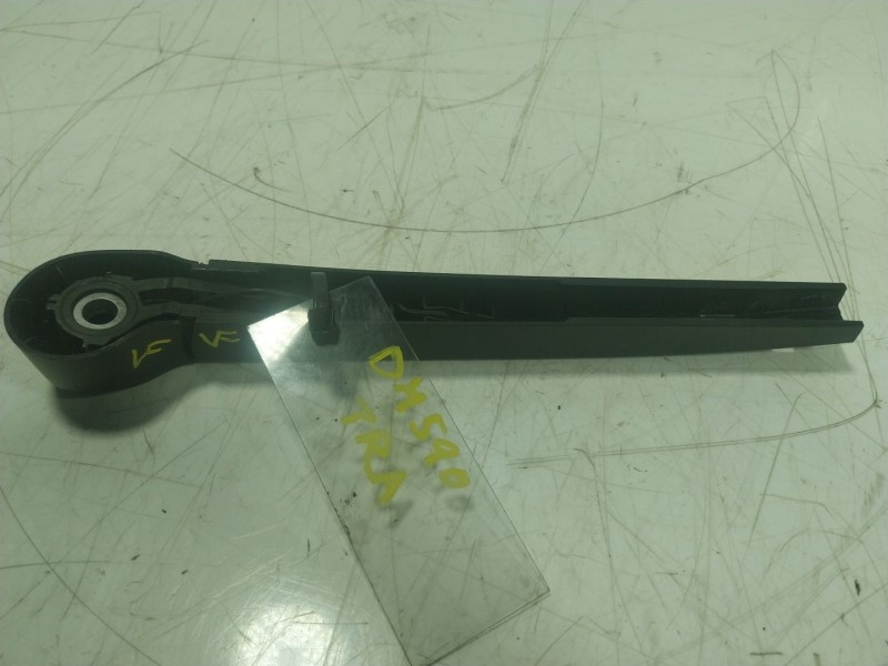 Recambio de brazo limpia trasero para seat ateca (kh7) 1.5 16v tsi act referencia OEM IAM   