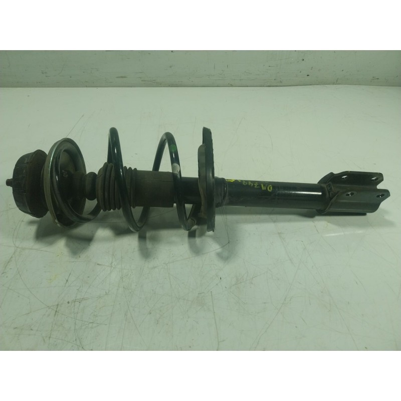 Recambio de amortiguador delantero derecho para dacia sandero 0.9 tce cat referencia OEM IAM  543021807R 