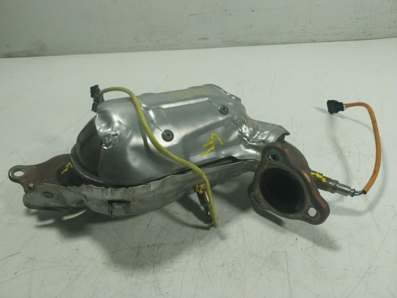 Recambio de catalizador para dacia sandero 0.9 tce cat referencia OEM IAM  208A02950R 