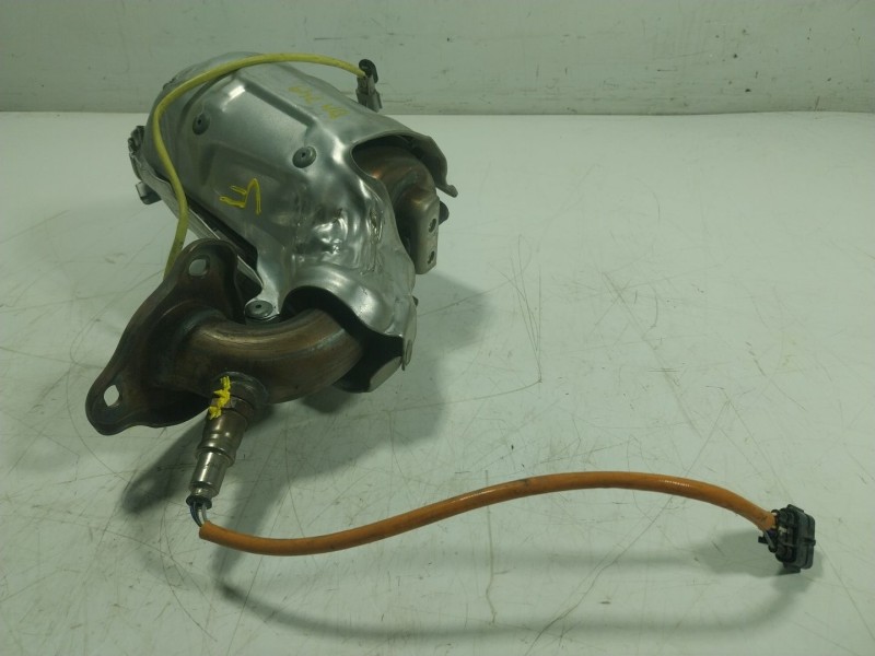 Recambio de catalizador para dacia sandero 0.9 tce cat referencia OEM IAM  208A02950R 