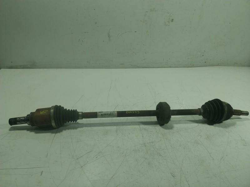 Recambio de transmision derecha para dacia sandero 0.9 tce cat referencia OEM IAM  391007857R 