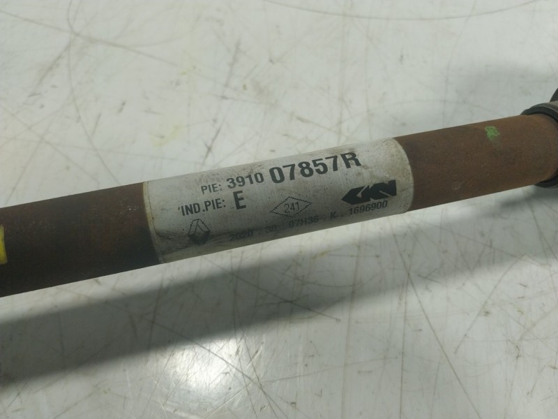 Recambio de transmision derecha para dacia sandero 0.9 tce cat referencia OEM IAM  391007857R 