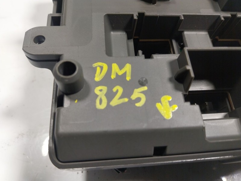 Recambio de caja reles / fusibles para bmw x1 (e84) 2.0 16v turbodiesel referencia OEM IAM  911944606 