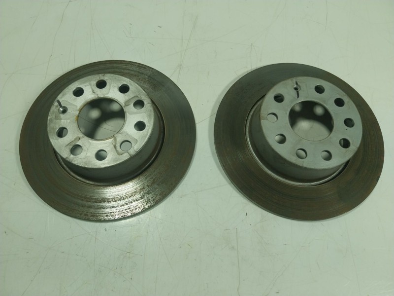 Recambio de disco freno trasero para seat ateca (kh7) 1.5 16v tsi act referencia OEM IAM   