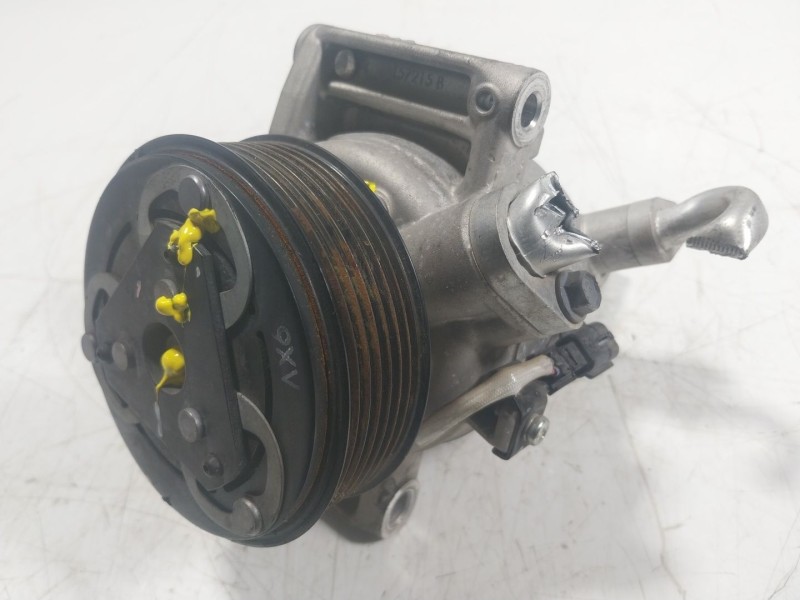 Recambio de compresor aire acondicionado para dacia sandero 0.9 tce cat referencia OEM IAM  9126170543 