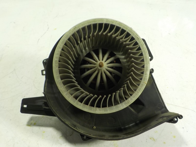 Recambio de motor calefaccion para volkswagen polo (6r1) 1.6 tdi referencia OEM IAM 6Q1819015J 6Q1819015J 