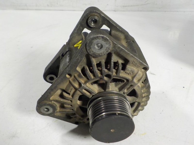 Recambio de alternador para renault megane ii berlina 5p 1.5 dci diesel referencia OEM IAM  8200386806 