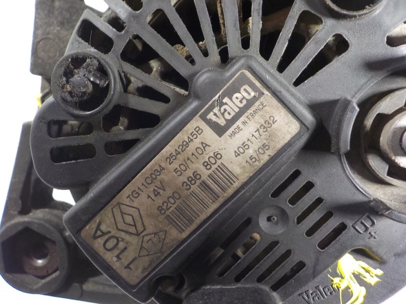 Recambio de alternador para renault megane ii berlina 5p 1.5 dci diesel referencia OEM IAM  8200386806 