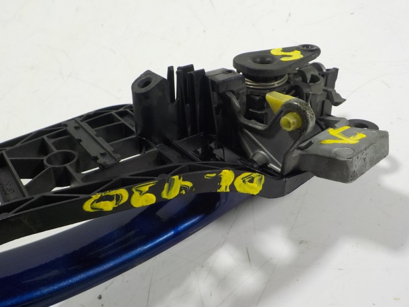 Recambio de maneta exterior delantera izquierda para opel astra gtc 1.6 16v referencia OEM IAM   