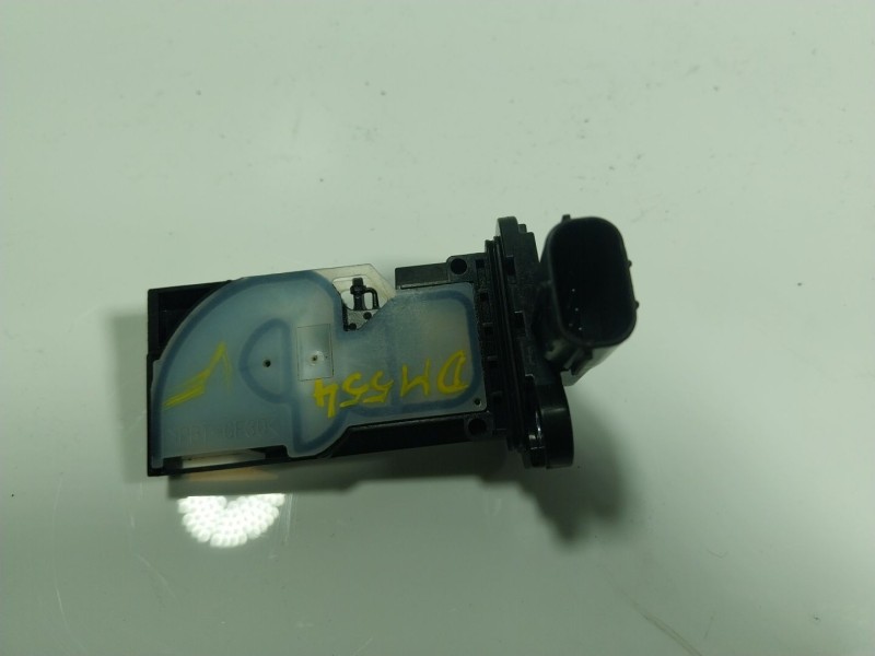 Recambio de caudalimetro para toyota yaris 1.5 vvti hev referencia OEM IAM  22204F2010 