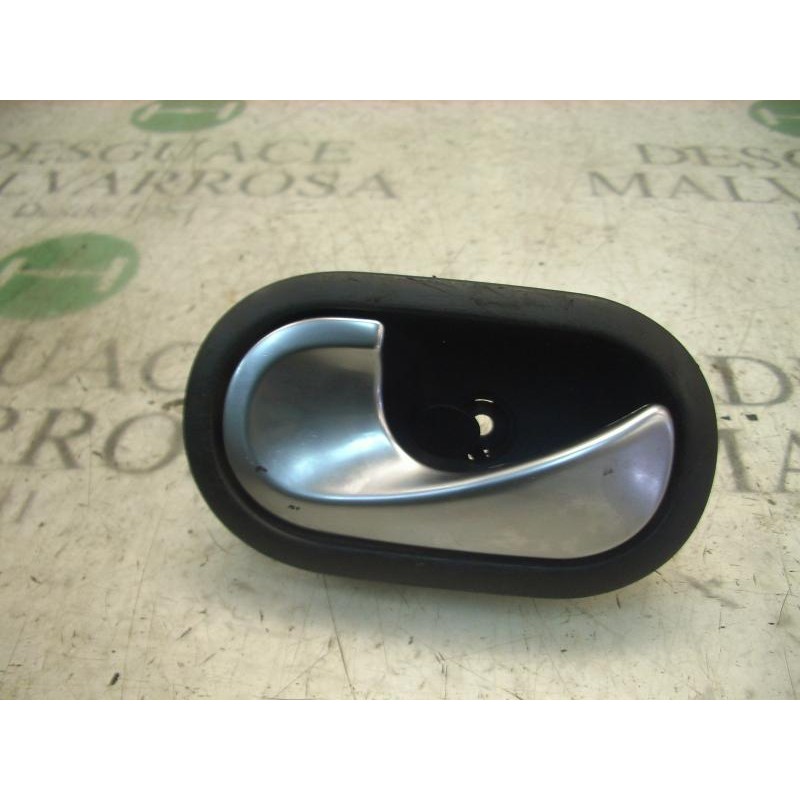 Recambio de maneta interior delantera izquierda para renault megane ii berlina 5p confort expression referencia OEM IAM   