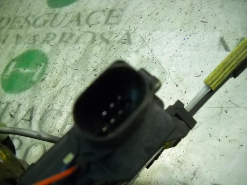 Recambio de cerradura puerta trasera derecha para audi a6 berlina (4b2) 2.5 tdi quattro referencia OEM IAM   