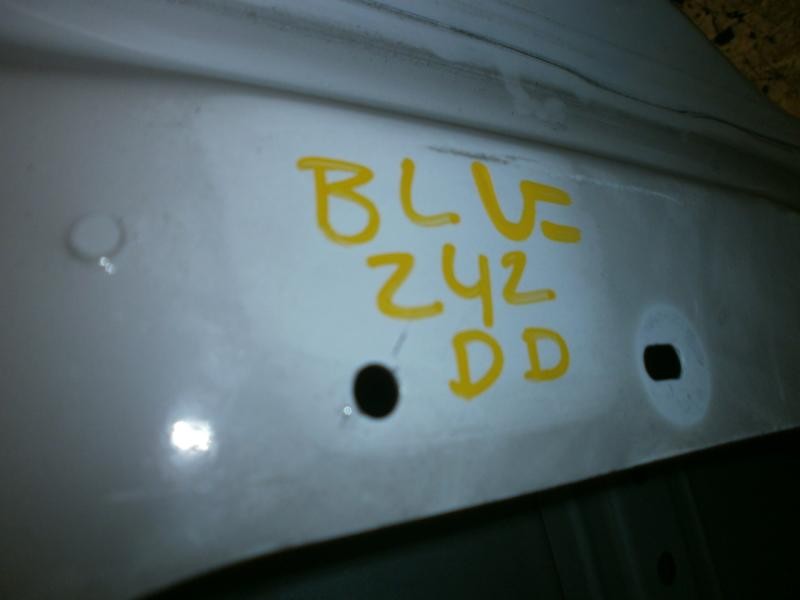 Recambio de puerta delantera derecha para renault mascot 160 65 4x2 referencia OEM IAM   