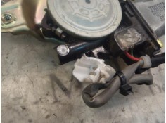 Recambio de elevalunas delantero derecho para lexus is200 (gxe10) 2.0 referencia OEM IAM    2