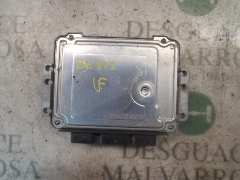 Recambio de centralita motor uce para renault megane ii berlina 3p extreme referencia OEM IAM   