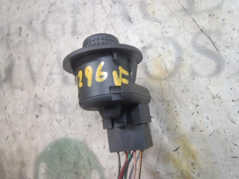 Recambio de mando retrovisor para renault modus confort dynamique referencia OEM IAM   