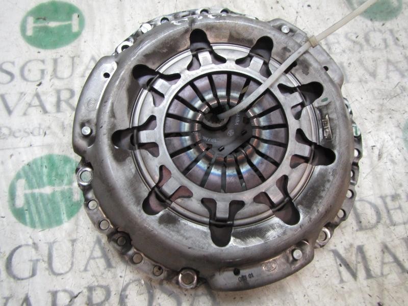 Recambio de kit embrague para ford fiesta (cb1) trend referencia OEM IAM   