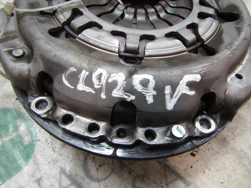 Recambio de kit embrague para ford fiesta (cb1) trend referencia OEM IAM   