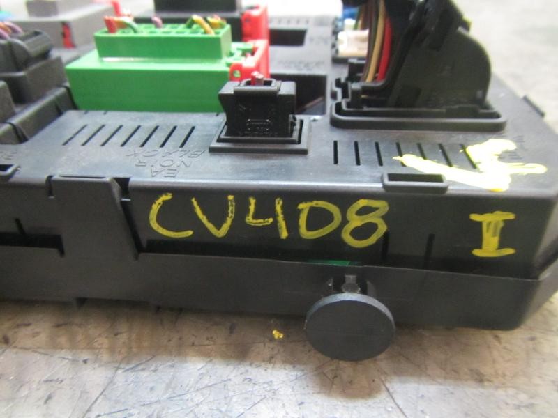 Recambio de caja reles / fusibles para citroën c5 berlina 1.6 hdi fap referencia OEM IAM   