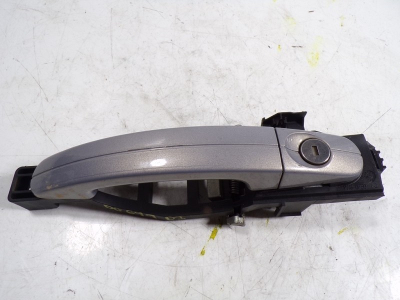 Recambio de maneta exterior delantera izquierda para ford c-max 1.6 tdci cat referencia OEM IAM 1738727  