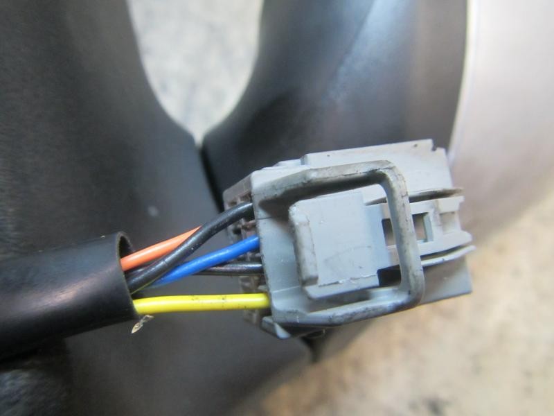 Recambio de espejo izquierdo para ford mondeo berlina (ge) 2.0 tdci td cat referencia OEM IAM   