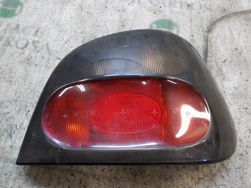 Recambio de piloto trasero derecho para renault megane i berlina hatchback (ba0) 2.0 cat referencia OEM IAM   