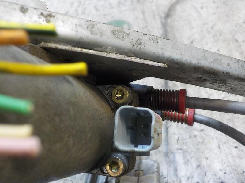 Recambio de elevalunas delantero izquierdo para citroën xsara berlina 1.9 turbodiesel referencia OEM IAM   