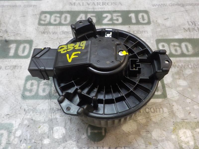 Recambio de motor calefaccion para toyota yaris 1.4 turbodiesel cat referencia OEM IAM 871030D101  