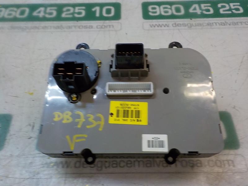 Recambio de mando climatizador para hyundai i30cw classic referencia OEM IAM 972502L1704X 972502L170 