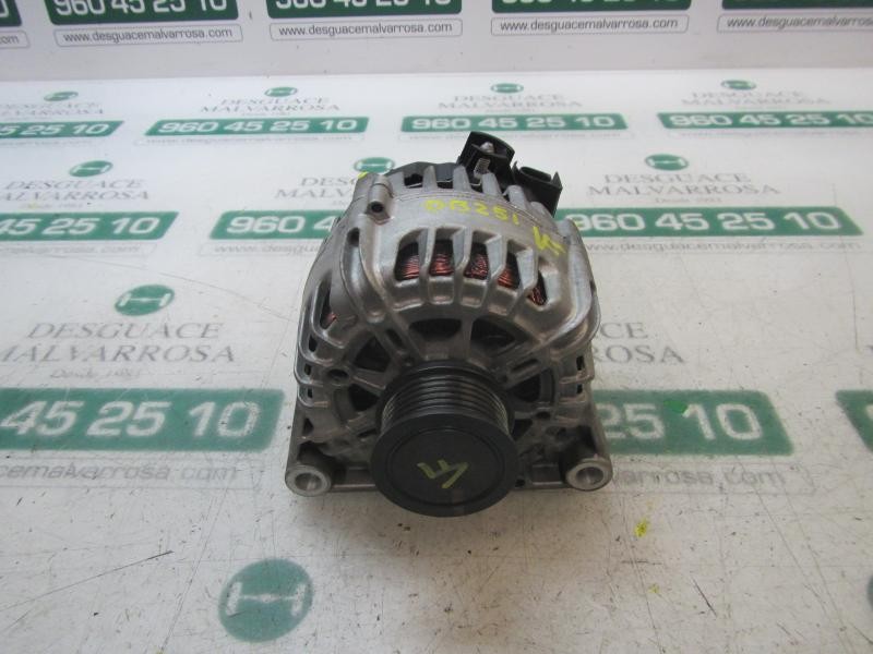 Recambio de alternador para ford fiesta (ccn) titanium referencia OEM IAM   