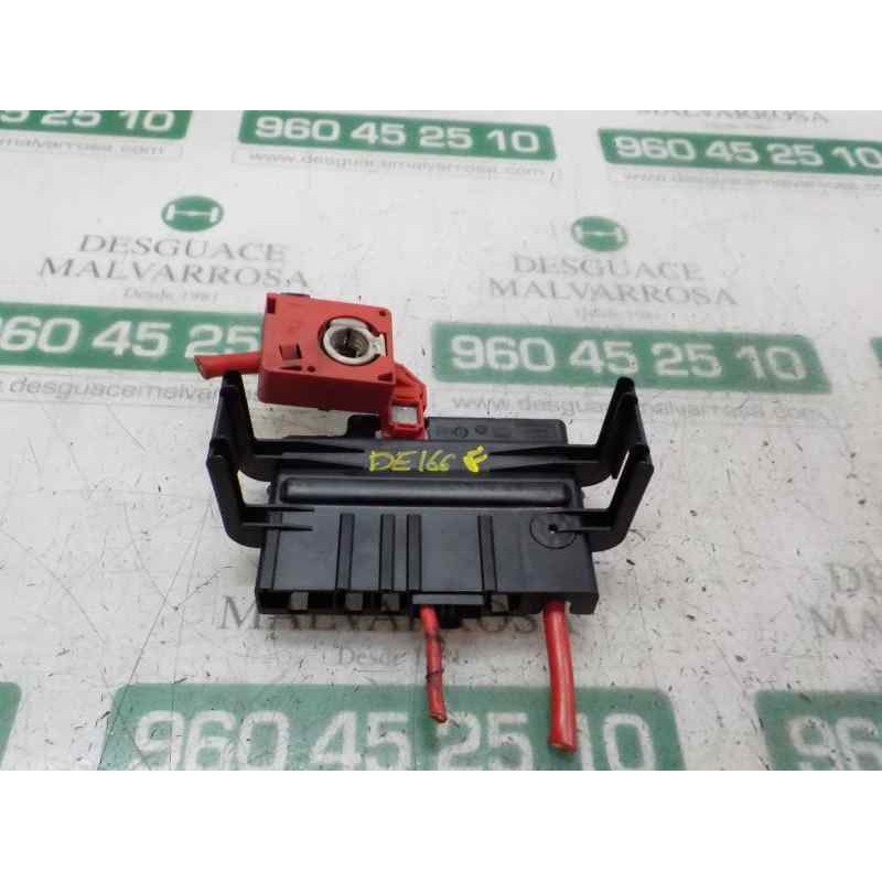 Recambio de caja reles / fusibles para bmw serie 3 berlina (e90) 2.0 16v diesel referencia OEM IAM 61146971370  