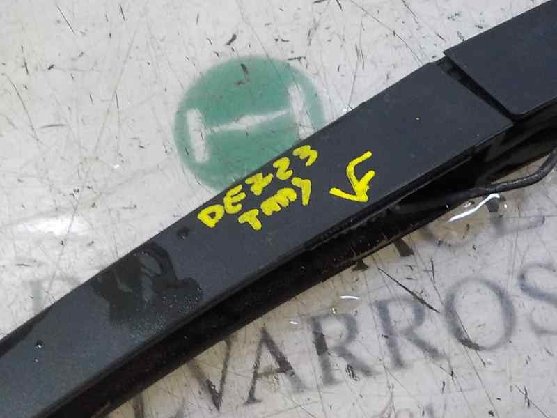 Recambio de brazo limpia trasero para peugeot 2008 (--.2013) 1.2 12v vti referencia OEM IAM   