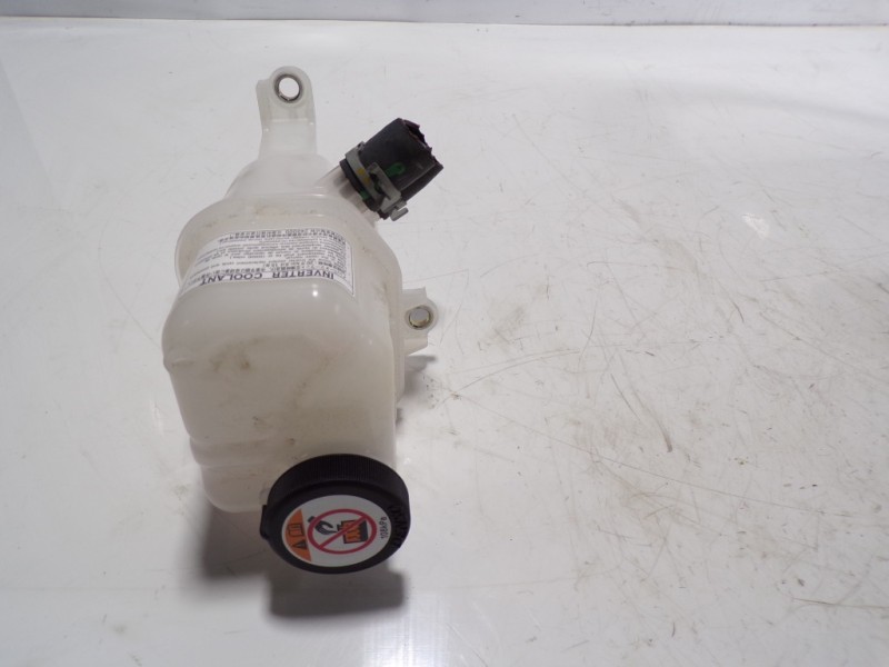 Recambio de deposito expansion para toyota prius+ 1.8 16v (híbrido) referencia OEM IAM G92A047011  