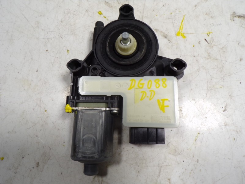 Recambio de motor elevalunas delantero derecho para volkswagen polo 1.0 referencia OEM IAM 2Q1959406B 2Q1959882 